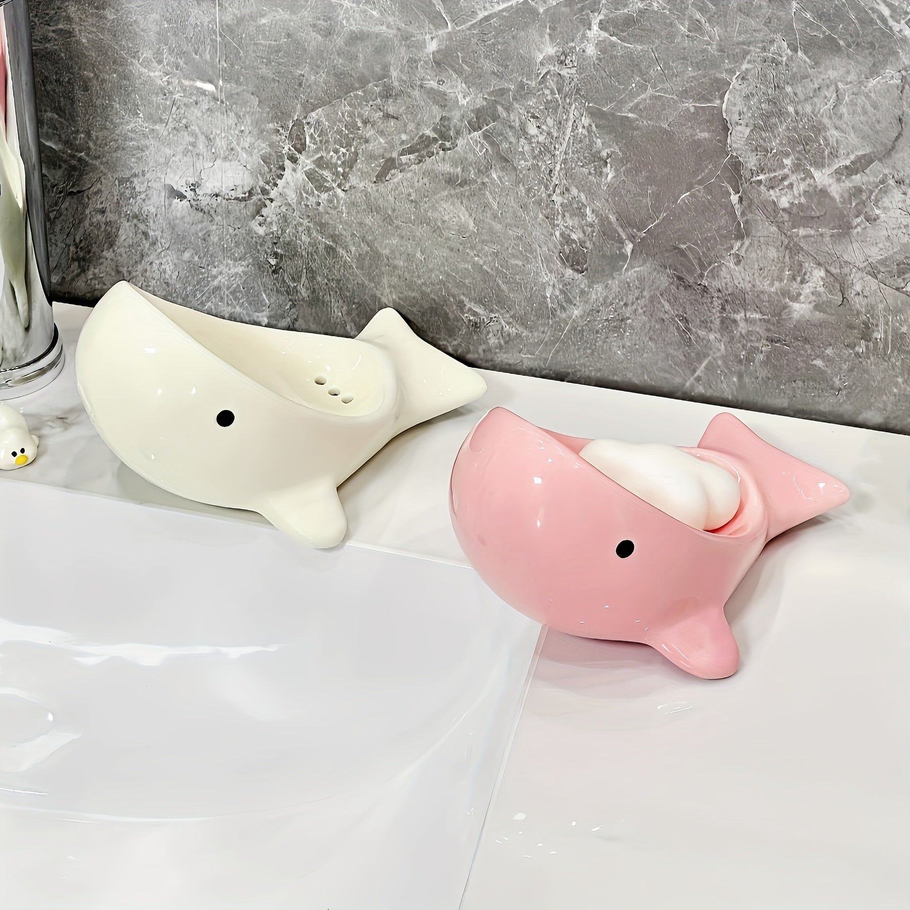 Whale Ceramic Soap Storage Rack, Cute Design, Can Store Various Soaps. Available in Three Color Options, Suitable Home Bathrooms, Toilets, and Kitchens, It Is a Decorative Daily Household Item